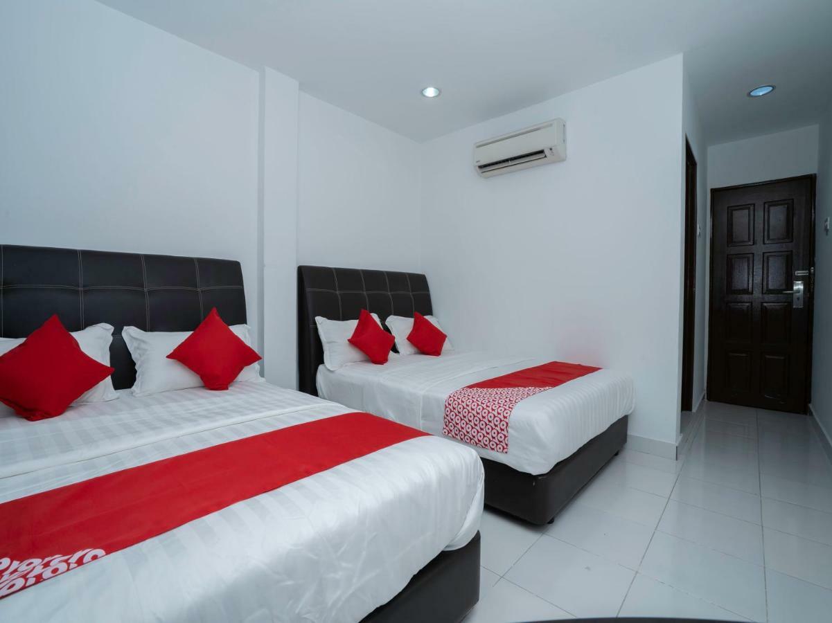Oyo 988 Malawati Ria Hotel Куала-Селангор Екстер'єр фото