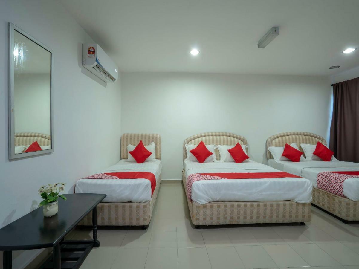 Oyo 988 Malawati Ria Hotel Куала-Селангор Екстер'єр фото